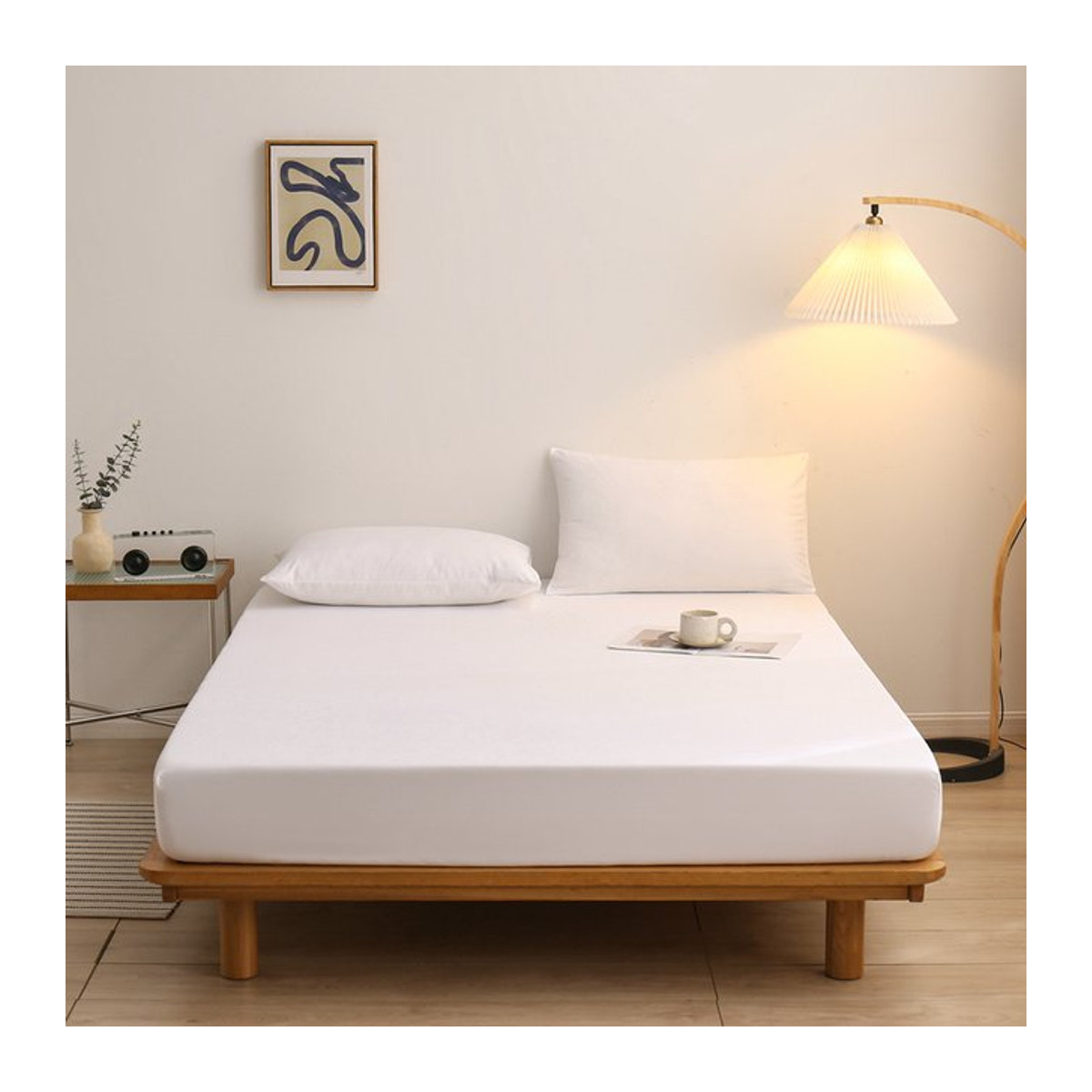 Einfarbiges Bettlaken mit elastischem Band für Einzelbett, Doppelbett oder Queen-Size-Bett, erhältlich in den Maßen B: 140 cm x L: 190 cm oder B: 200 cm x L: 220 cm - Bild 1