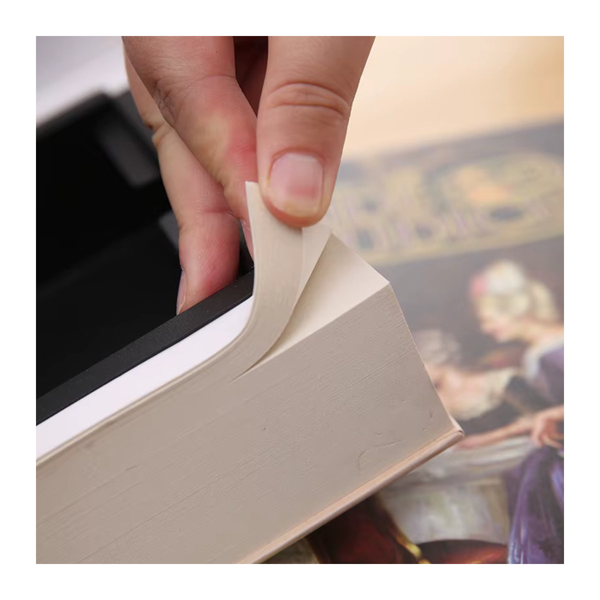 ELESABOX Buchsafe aus Metall im klassischen Design mit Schlüsselschloss als versteckte Aufbewahrungsbox für Geld und Schmuck - Bild 5