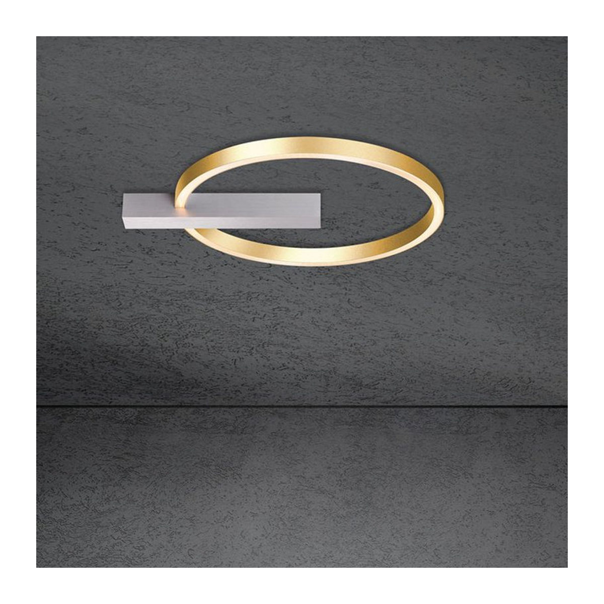 Escale Select Midnight LED-Deckenleuchte aus Aluminium in Alufarben und Gold, warmweißes Licht, modernes und minimalistisches Design - Bild 1
