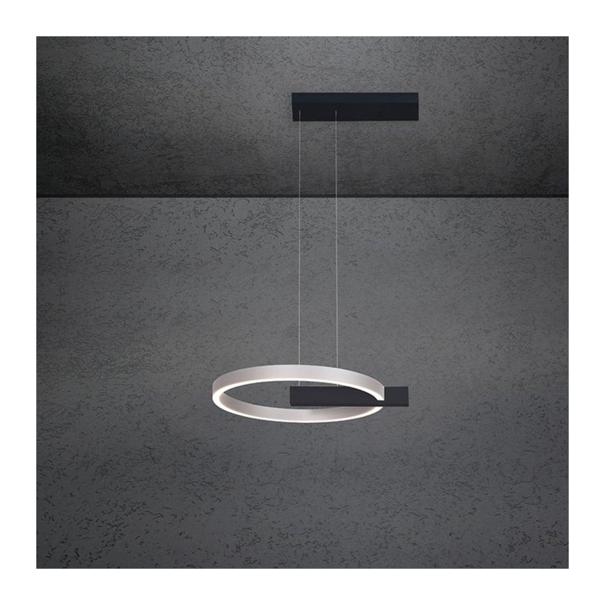 Escale Select Midnight LED-Pendelleuchte aus Aluminium in Schwarz – Modernes und minimalistisches Design - Bild 1