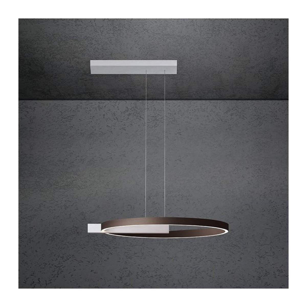 Escale Select Midnight LED-Pendelleuchte in Bronze mit geschliffenem Aluminium-Baldachin - Bild 1