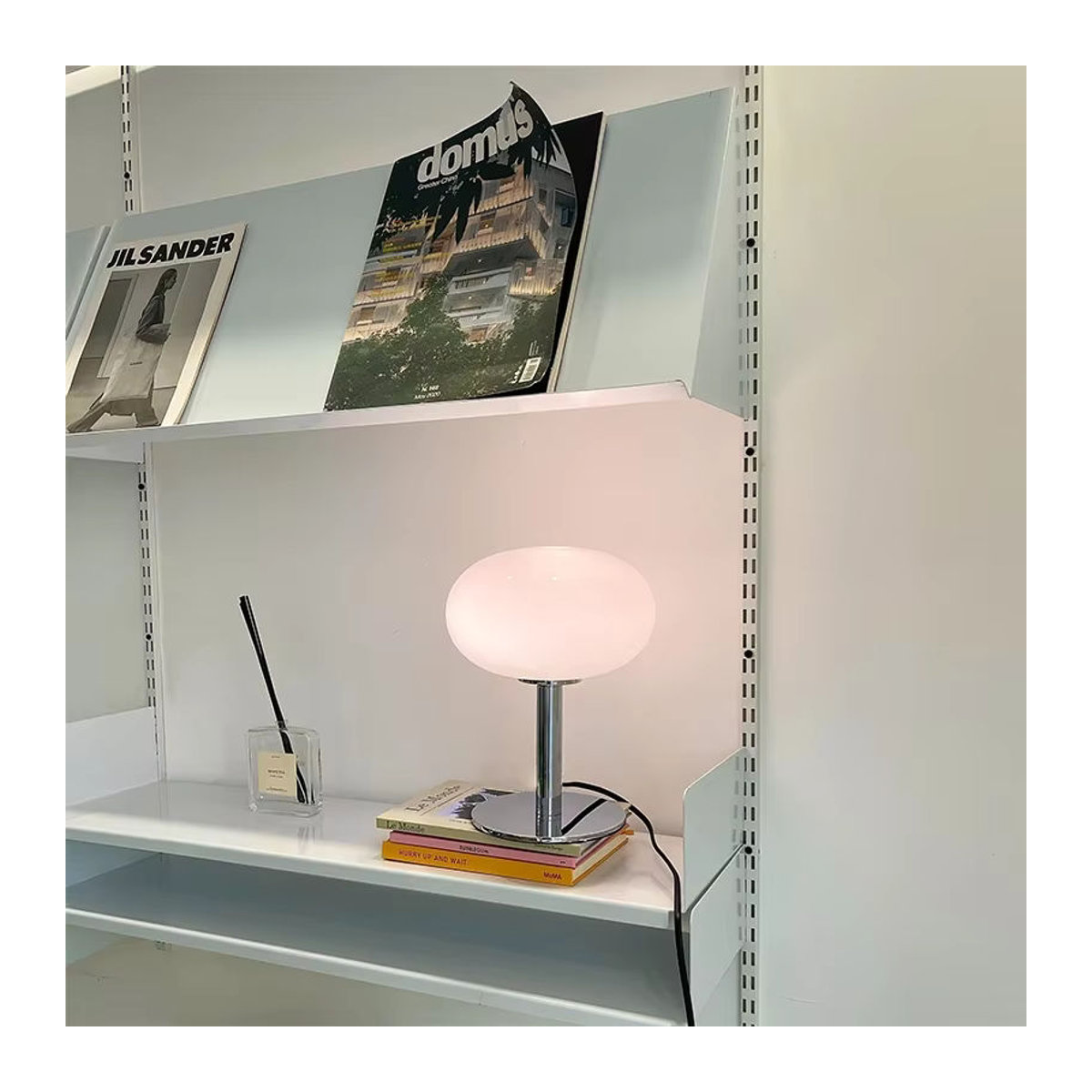 Feimefeiyou Skandinavische LED Tischlampe in Silber, stufenlos dimmbar, minimalistisches Design aus Kunststoff für Schlafzimmer, Wohnzimmer und Schreibtisch - Bild 3