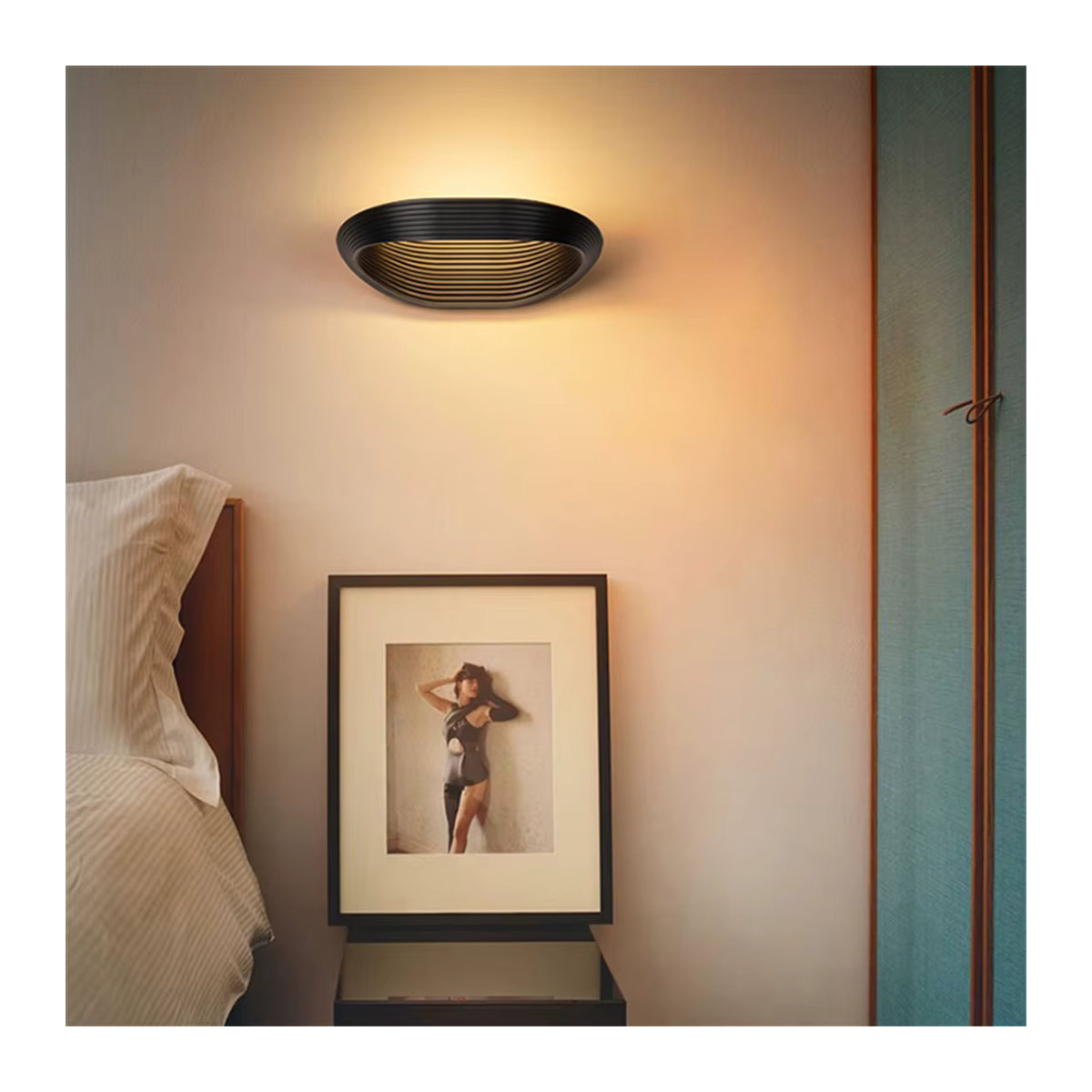 Feiyunlux Moderne LED Wandlampe aus Aluminium in Schwarz für Wohnzimmer und Schlafzimmer 12W - Bild 2