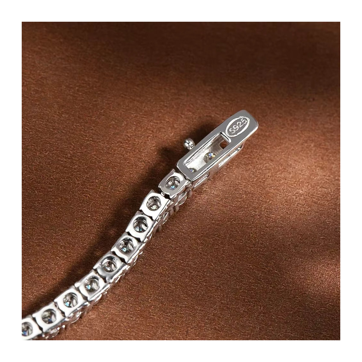 FEOBUR Moissanit Tennis-Halskette für Damen in Silber mit mehrfarbigem Farbverlauf und runden Steinen aus 925er Sterlingsilber - Bild 4