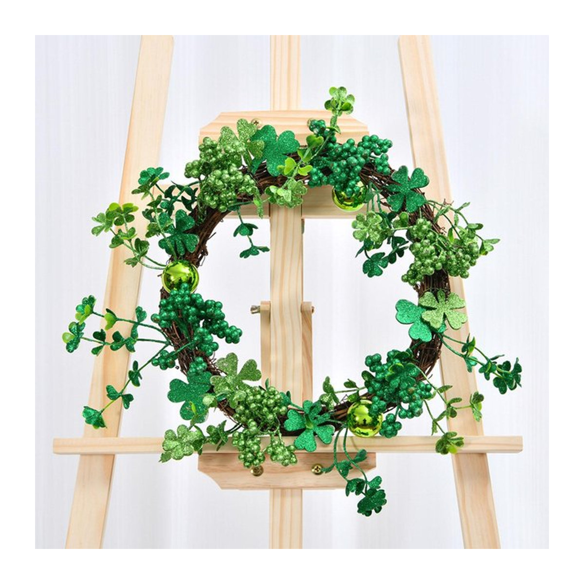 Fishine St. Patrick's Day Kranz aus künstlichem grünen Glücksklee für die Haustür, Durchmesser: 40 cm - Bild 1