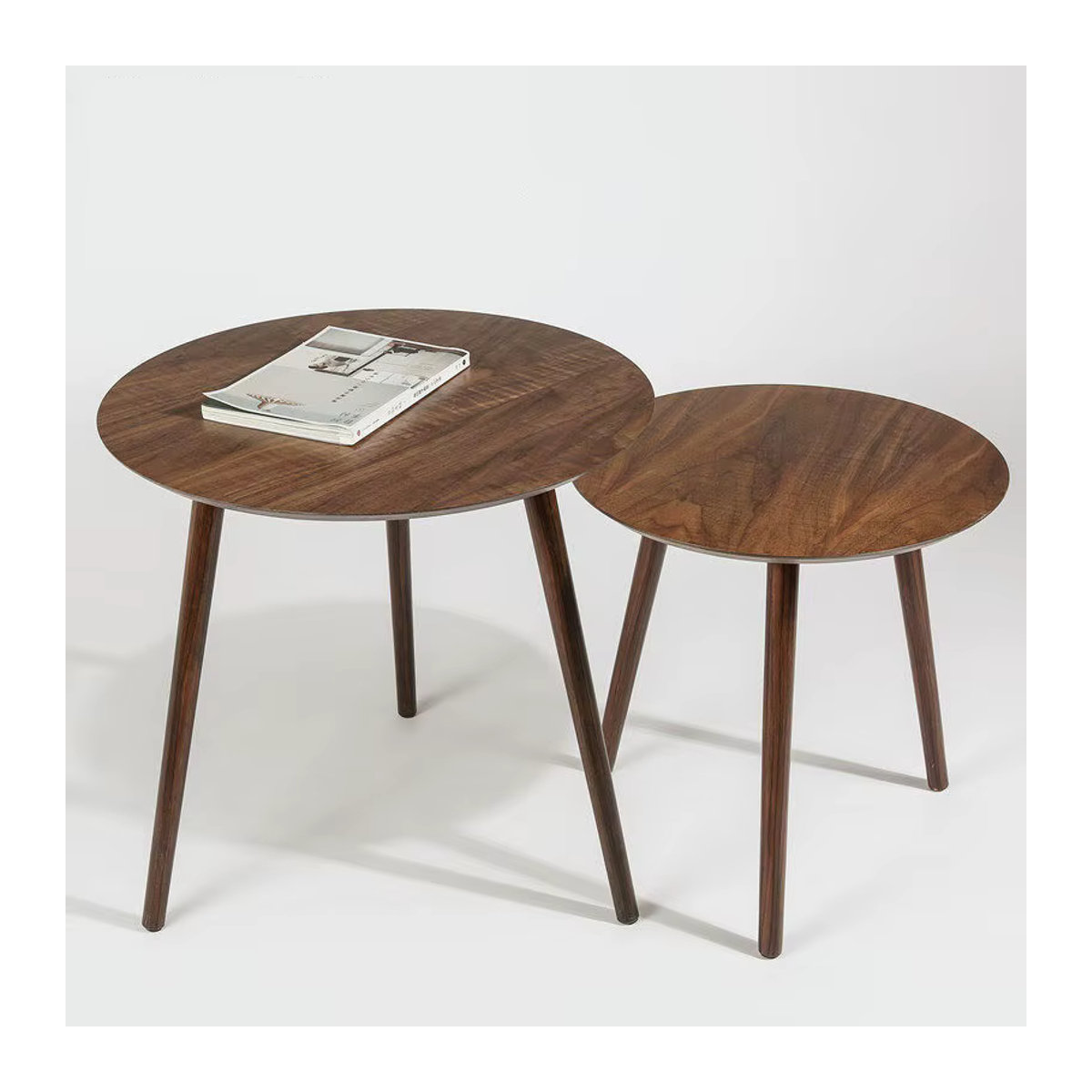 Formwell Nesting Beistelltisch aus Holz in Nussbaum, rund, Modern Mid-Century Design, B/T/H: 40 x 40 x 40 cm - Bild 3