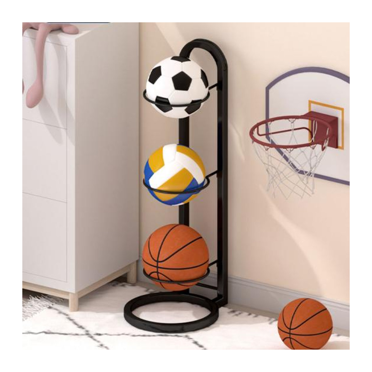 Full in Love House Basketball-Ball-Aufbewahrungsregal in Schwarz/Weiß, vertikaler 4-lagiger Ballständer und Organizer für Volleyball und Fußball im minimalistischen Design - Bild 3