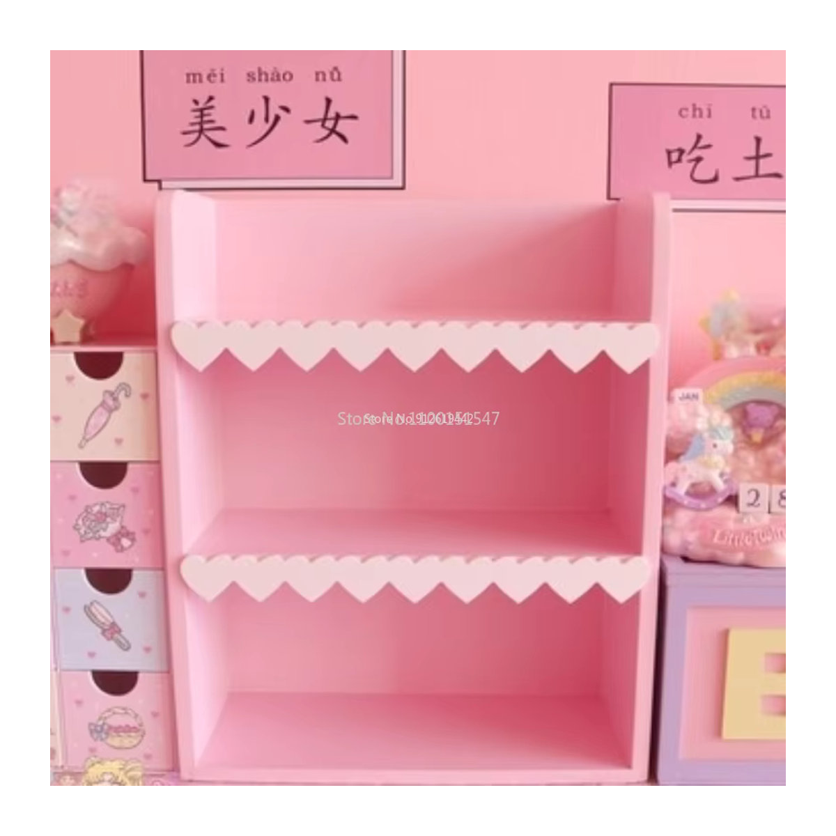 G&H Dreistufiges Holzregal mit Spitzenverzierung als Kosmetik-Organizer und Desktop-Aufbewahrung in Rosa und Weiß - Bild 2