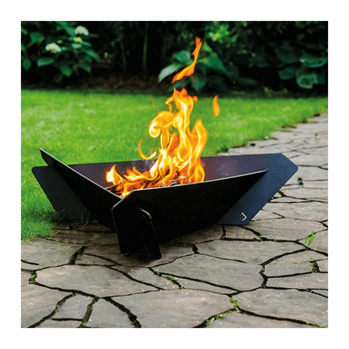 Gartenfeuerstelle TRIANGLE von Kratki aus Holz - Bild 4
