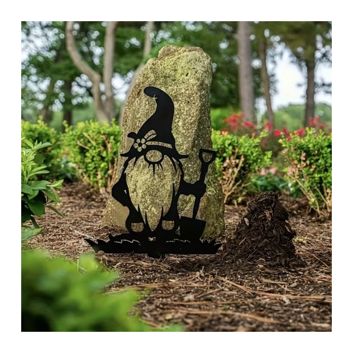 Gartenstecker Santa Gnome Silhouette aus Metall für die Outdoor-Dekoration im Hof und Rasen - Bild 1