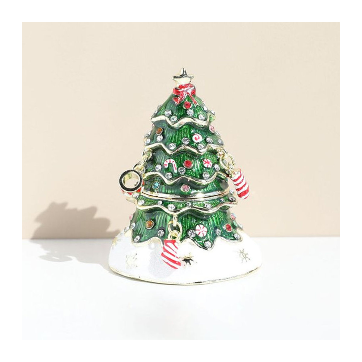 GENAUIRSUN Handgemalter Weihnachtsbaum aus Emaille und Metall in Pink und Grün als dekorative Figur - Bild 1