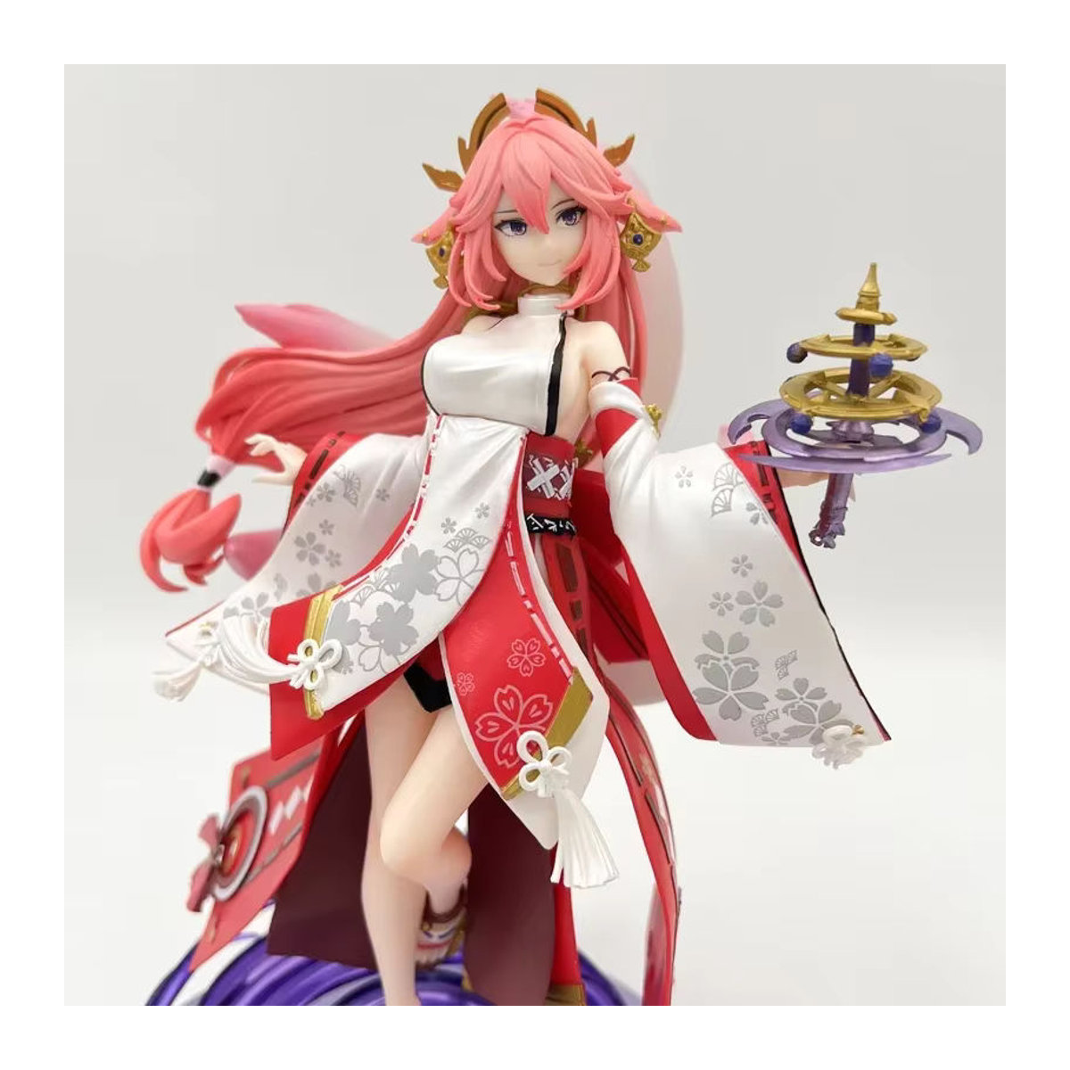 Genshin Impact Yae Miko Figur, mehrfarbige Actionfigur als Sammlerstück und Dekoration, Höhe: 25 cm - Bild 6