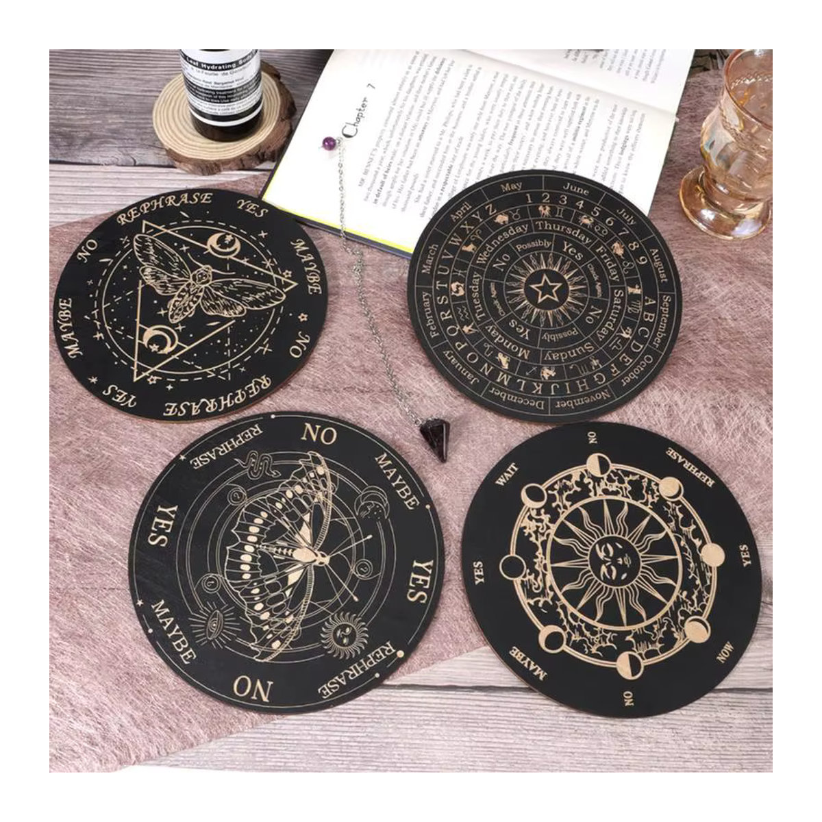 Geschnitztes Pendelbrett aus Holz mit Mond- und Sternen-Motiv für Meditation und Wahrsagerei - Bild 2