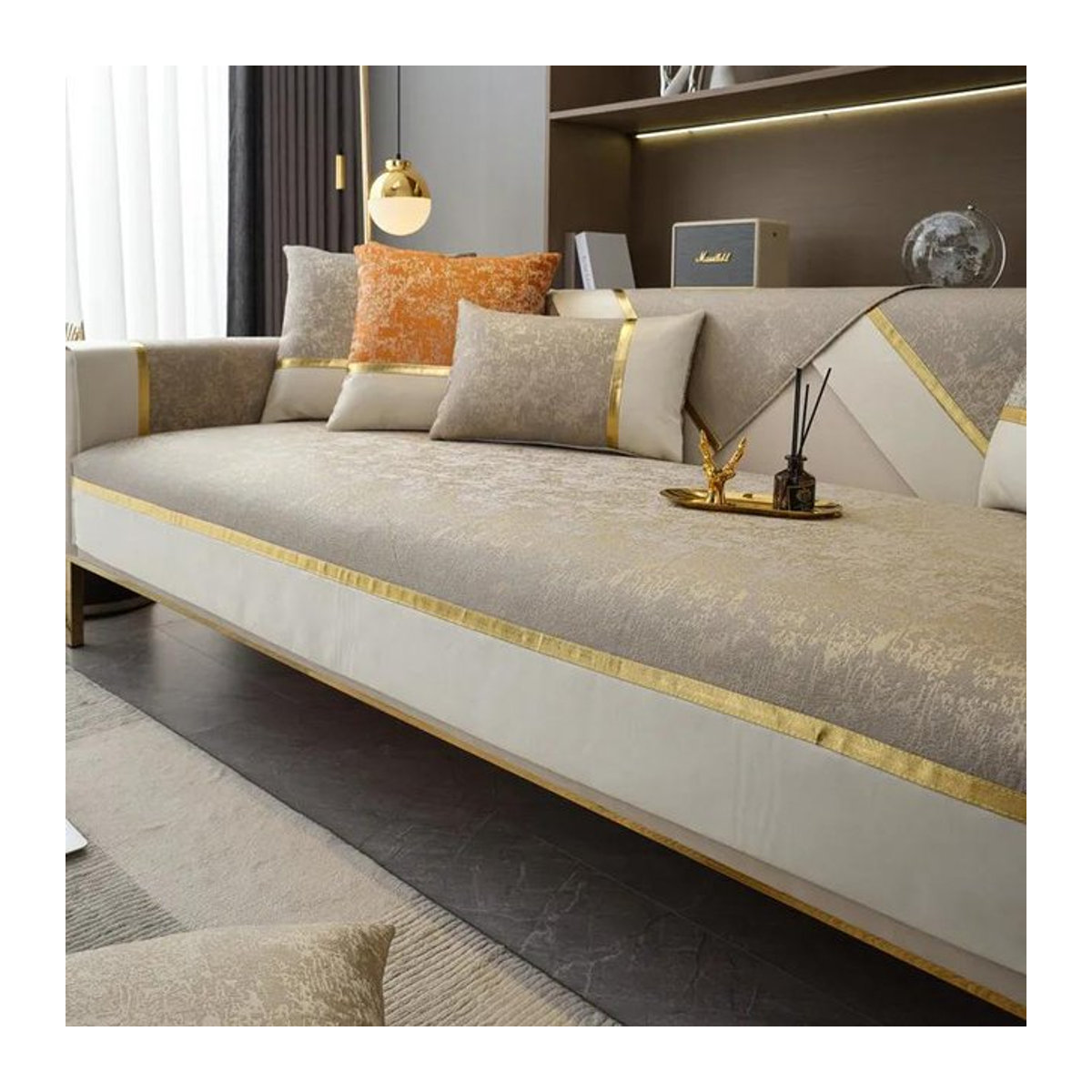 Gold Line Sofabezug mit weißem Rand, rutschfester Schonbezug für dein Sofa, B/B: 70 x 70 cm - Bild 1