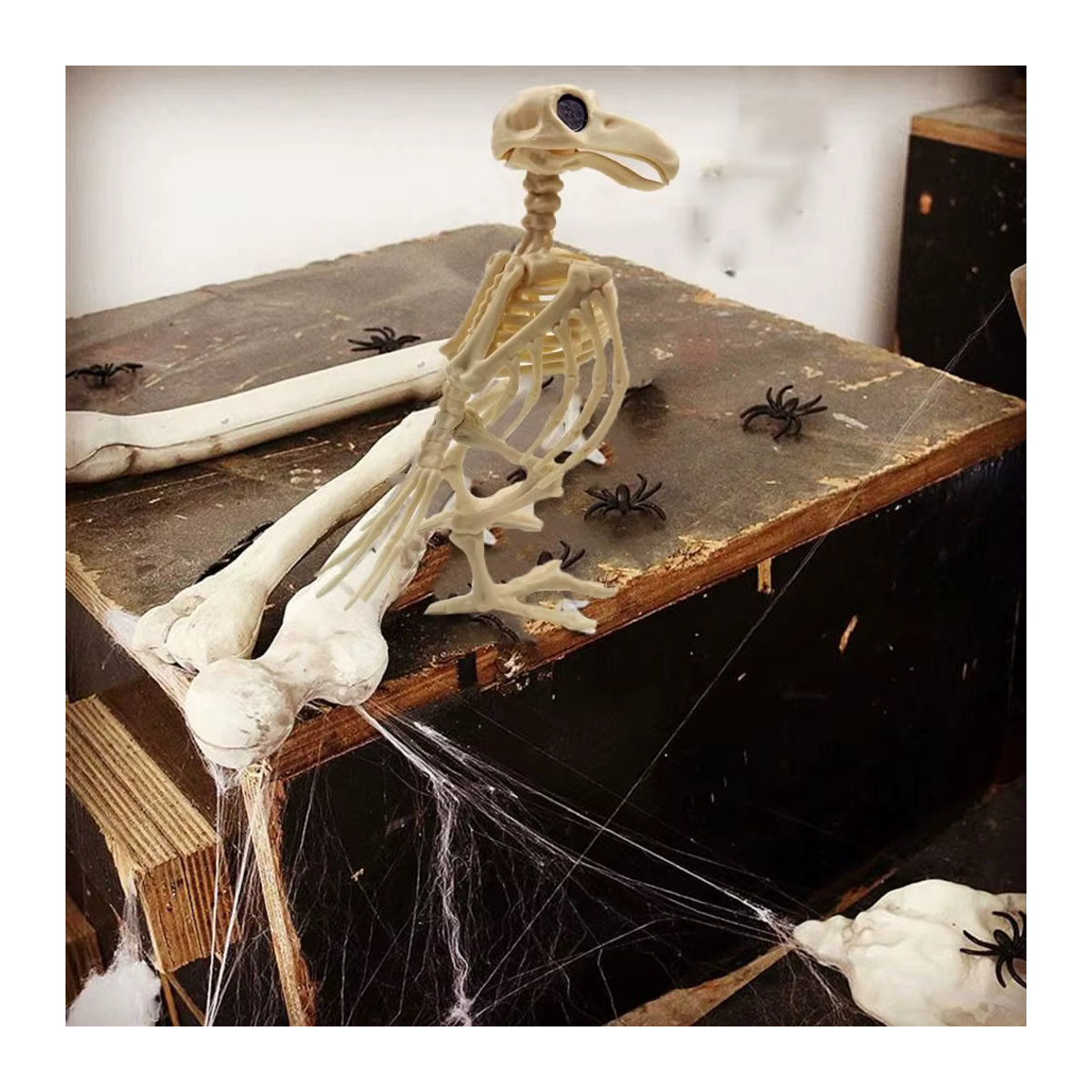 Halloween Rabe Skelett Dekoration aus Kunststoff in Tiefer Saphir Farbe - Bild 2