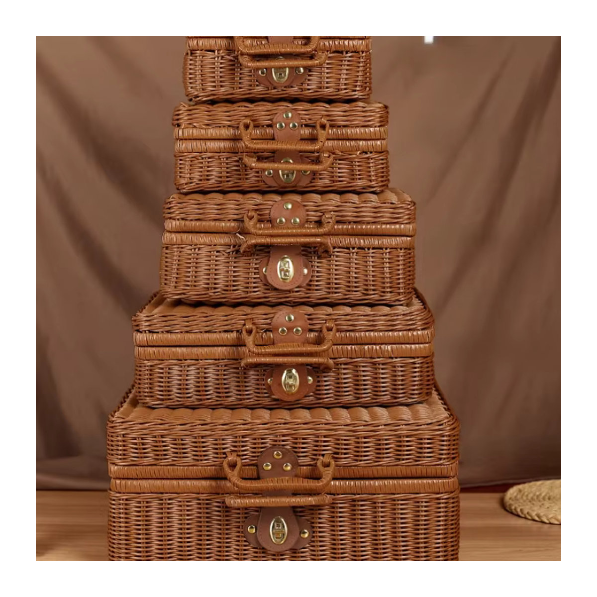 Handgemachter Retro Rattan Koffer aus Stroh als Picknickkorb und Reisebehälter - Bild 2