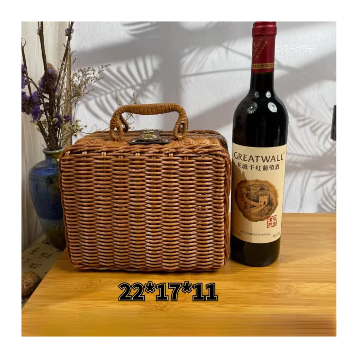 Handgemachter Retro Rattan Koffer aus Stroh als Picknickkorb und Reisebehälter - Bild 3