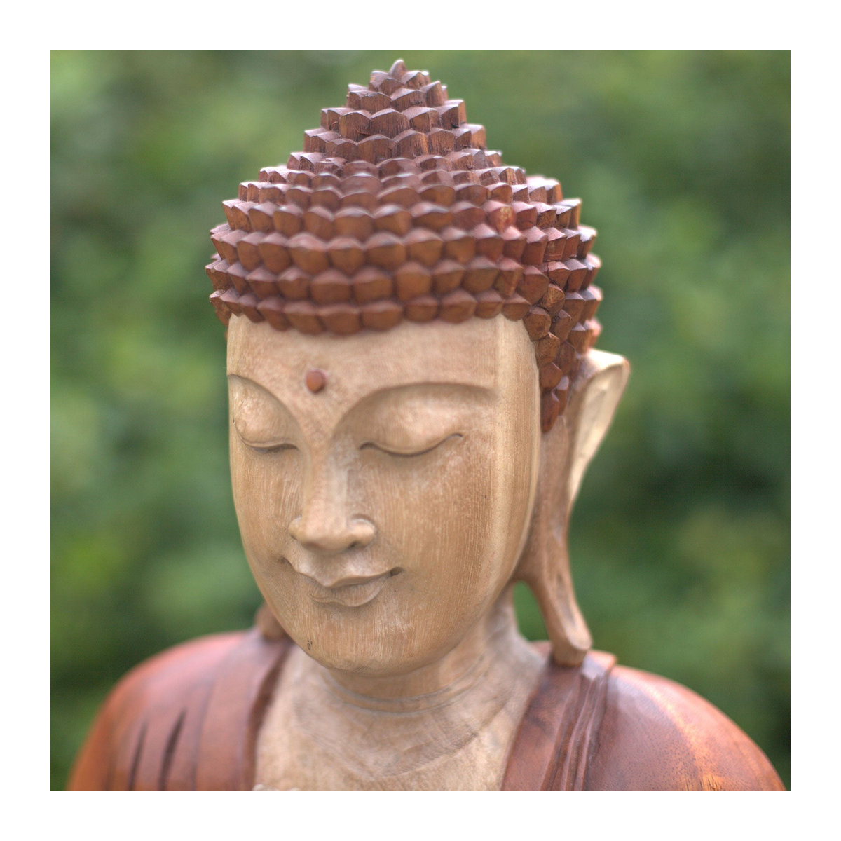 Handgeschnitzte Buddha-Statue aus Suarholz von SHAMTAM in rötlich-braun und cremig, Höhe: 40 cm - Bild 3