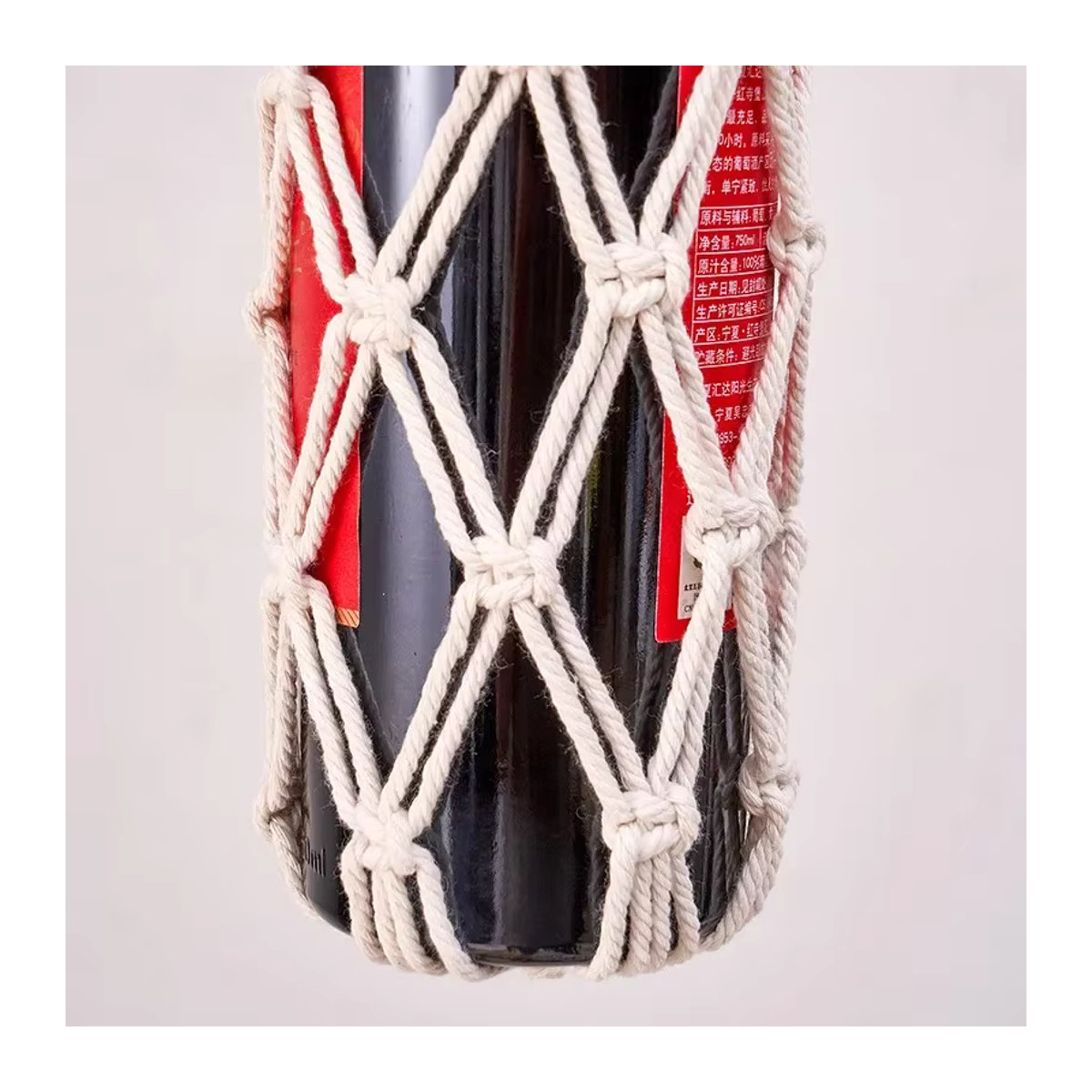 Handgewebte Rotwein-Netztasche aus Baumwolle in Weiß im böhmischen Design zur Wandmontage - Bild 4