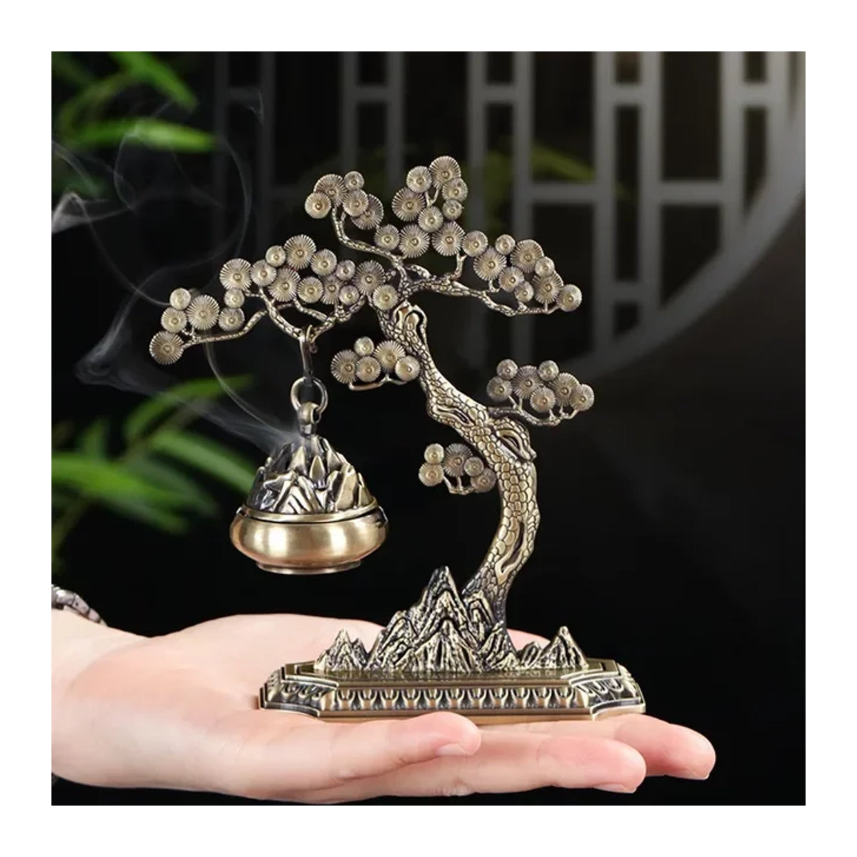 Hängender Weihrauchbrenner im chinesischen Stil aus Kiefernholz und Metall in Gold für Teezeremonien und Aromatherapie - Bild 1