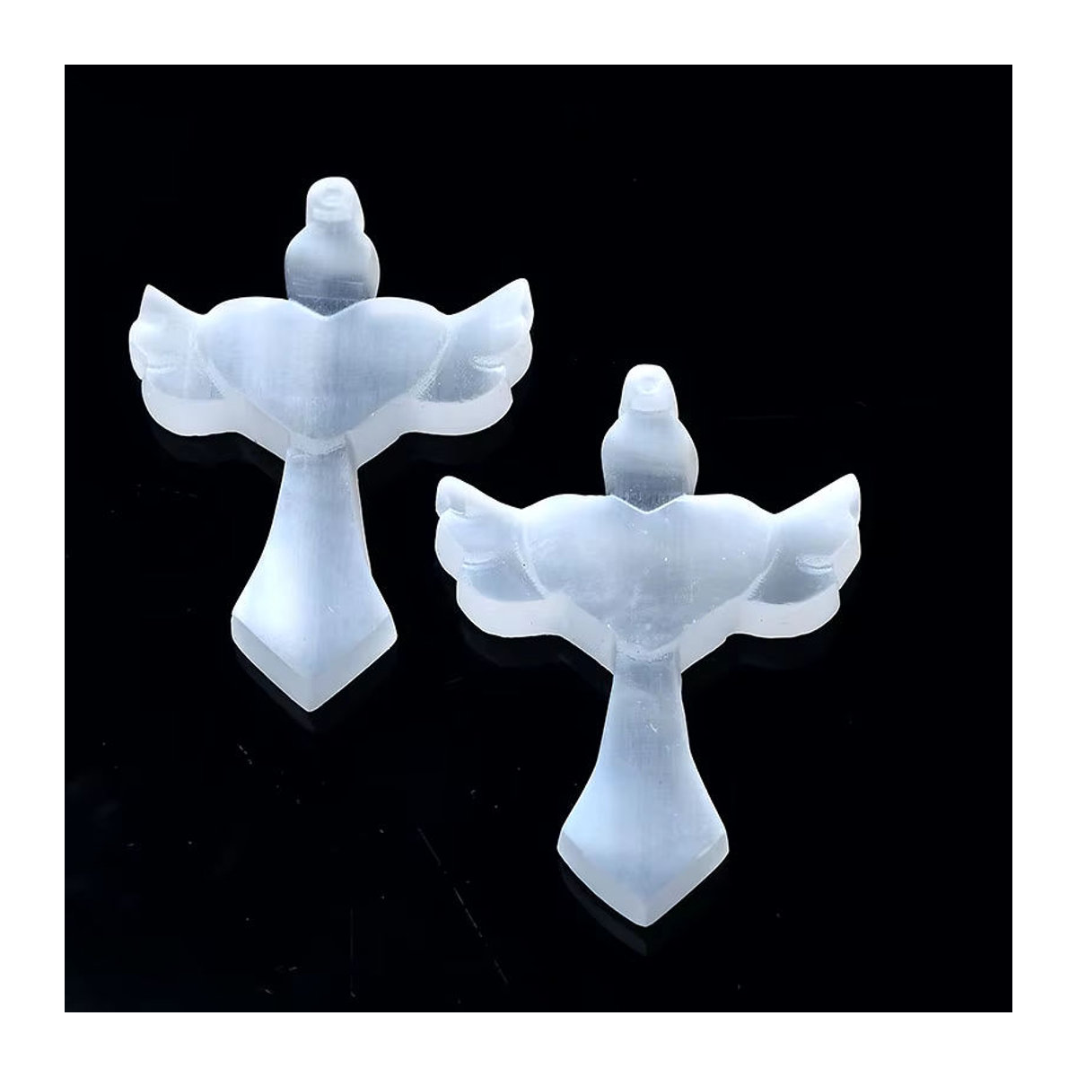 Harmonious Crystalloid Selenit Kreuz aus natürlichem Chakra-Quarz in Weiß als geometrisches Stein-Ornament - Bild 3