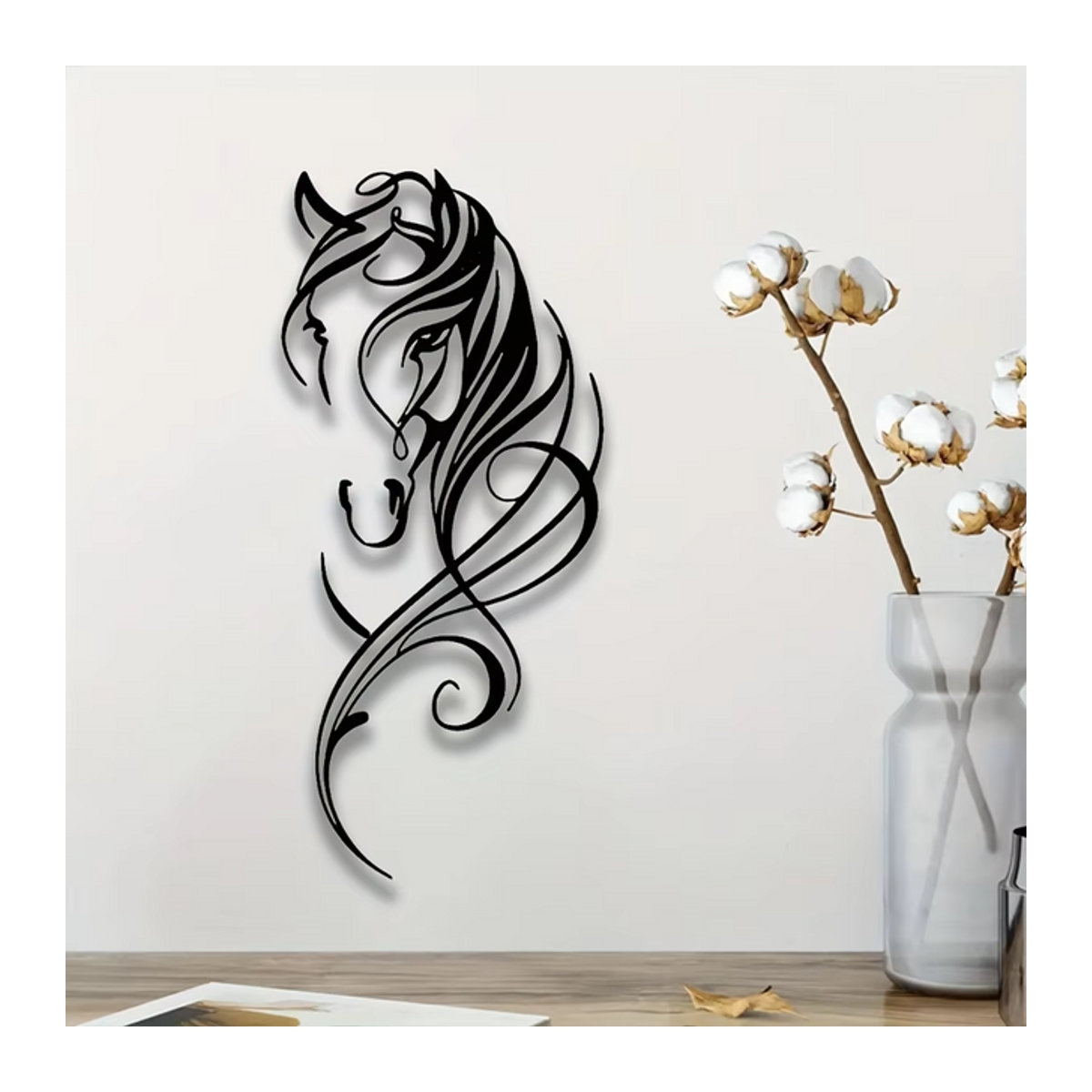 HELLOYOUNG Wandkunst aus Metall mit abstraktem Pferdemuster in Schwarz, Vintage Wanddekoration im Hochformat - Bild 1