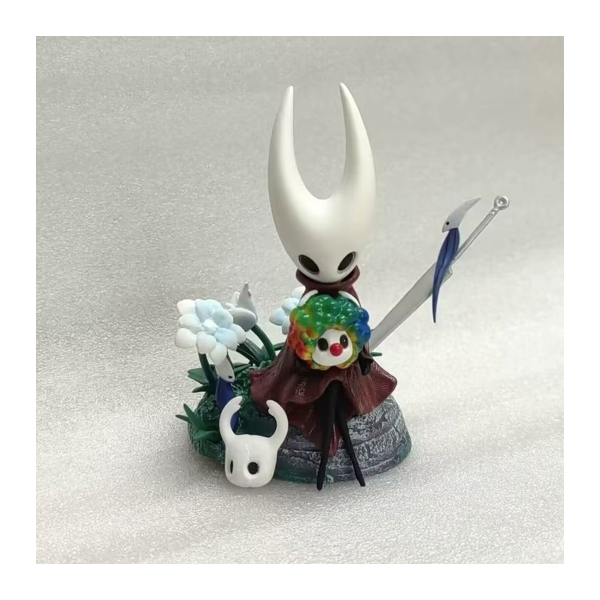 HEROCROSS Hollow Knight Actionfiguren Serie aus Kunstharz in Weiß als dekorative Sammlerfiguren und Desktop Ornament - Bild 3