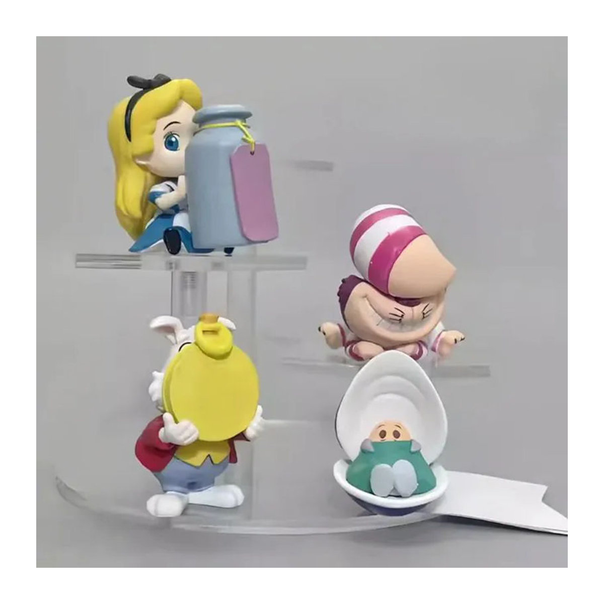HEROCROSS Mini Alice Schlaf-Stil Blind Box Handgefertigte Actionfigur aus Kunststoff in Mehrfarbig als Desktop-Dekoration - Bild 1