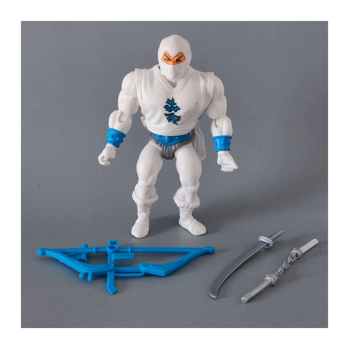 HEROCROSS Motuc White Ninja Hotpot Warrior Retro Mobilpuppenmodell in Weiß - Bild 1