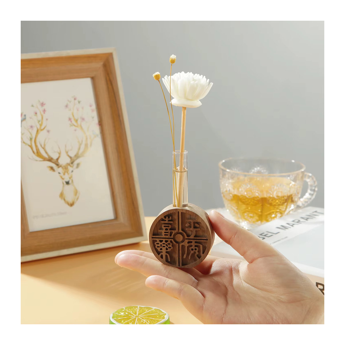 Holz Home Reed Diffusor aus Glas mit Holz und Sticks in Transparent, runder Glasbehälter für ätherische Öle - Bild 4