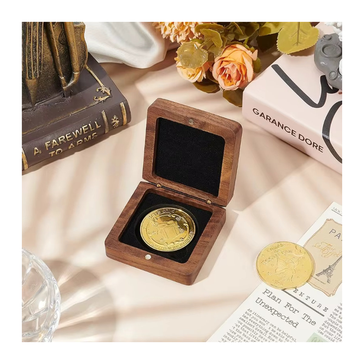 Holz-Münzpräsentationsbox mit schwarzem Samt-Inlay für 40 mm Münzen in Braun und Schwarz - Bild 5