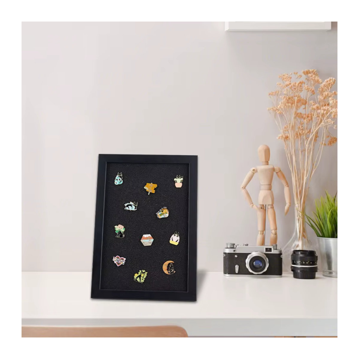 Holz Vitrine für Medaillen und Anstecknadeln als Display Rahmen für deine Sammlung, Rechteckig, B: 32,9 cm, H: 22,9 cm - Bild 2