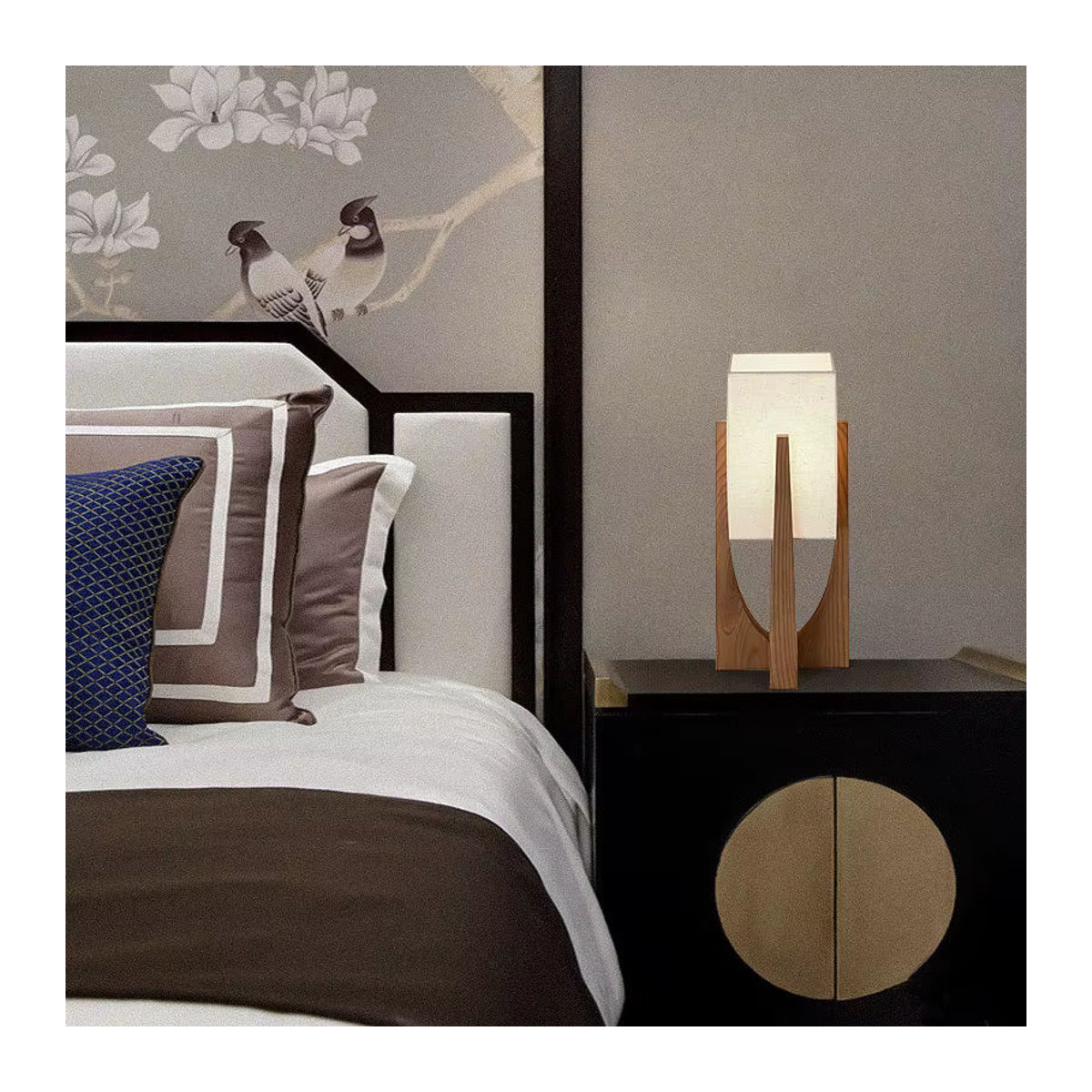 HomeLover Fairbanks Stehlampe aus Holz in Natur mit warmweißem Licht im skandinavischen Design - Bild 4