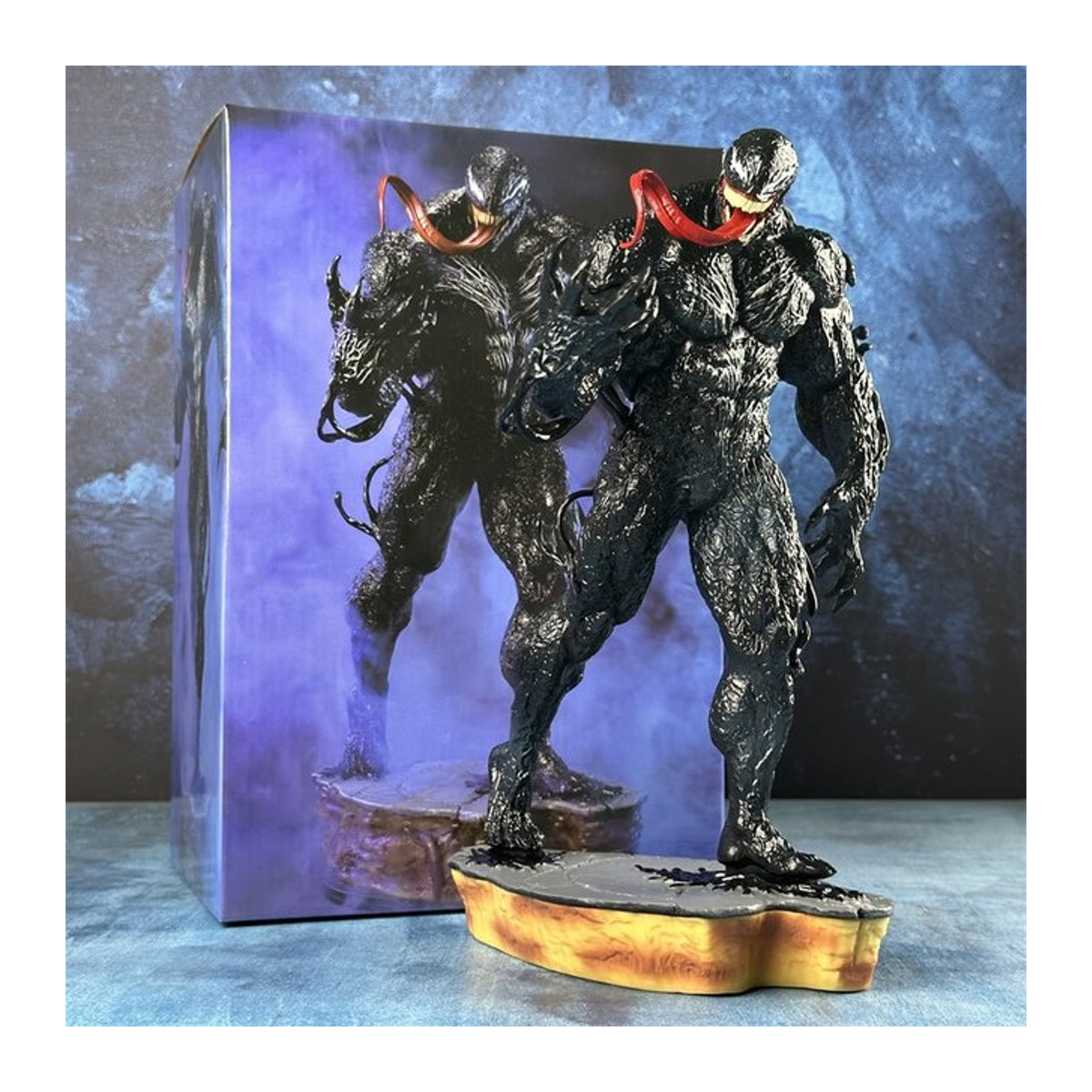 Hot Toys Venom Actionfigur aus der Legends Serie, schwarze Anime PVC Modellfigur für Sammler, Höhe: 30 cm - Bild 1