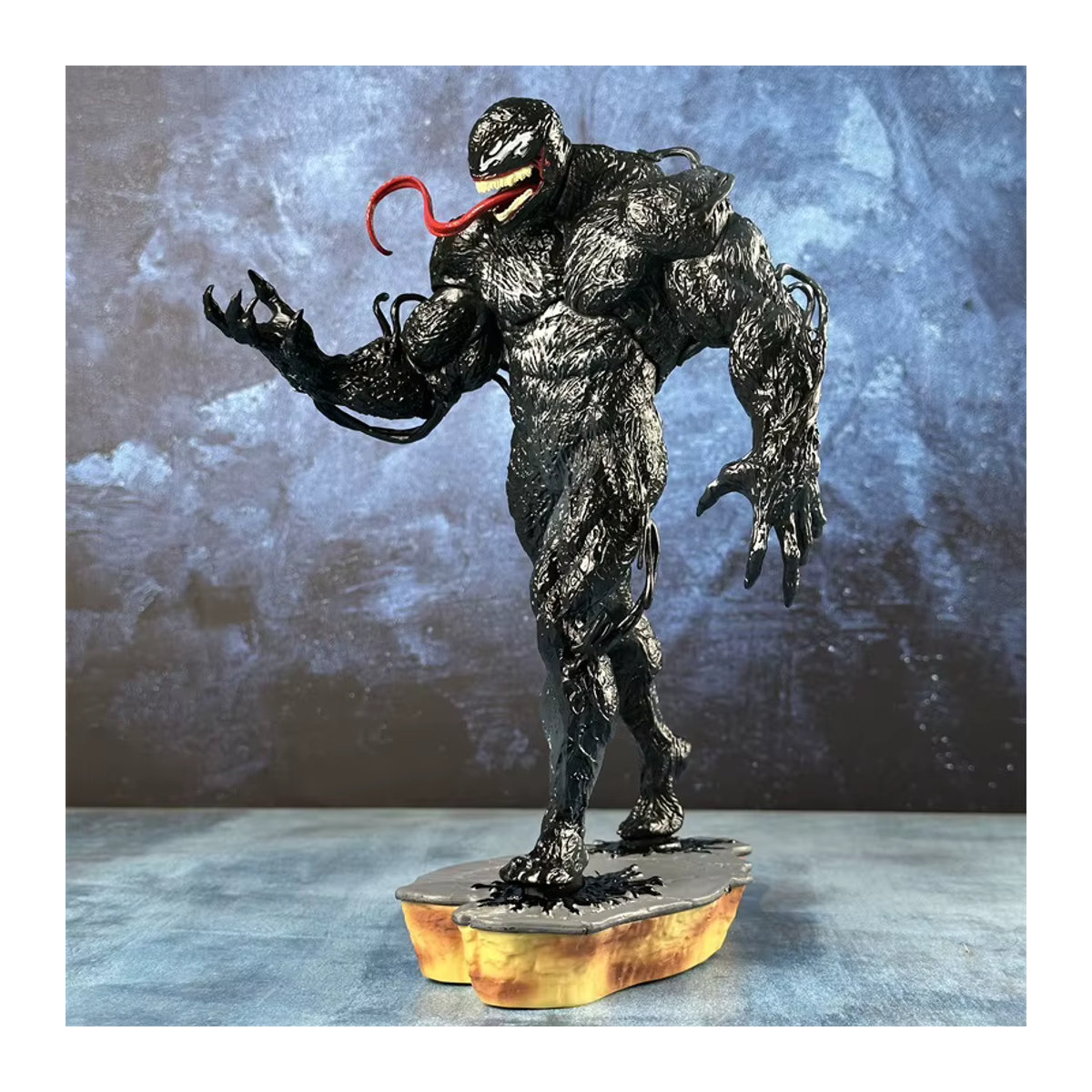 Hot Toys Venom Actionfigur aus der Legends Serie, schwarze Anime PVC Modellfigur für Sammler, Höhe: 30 cm - Bild 4