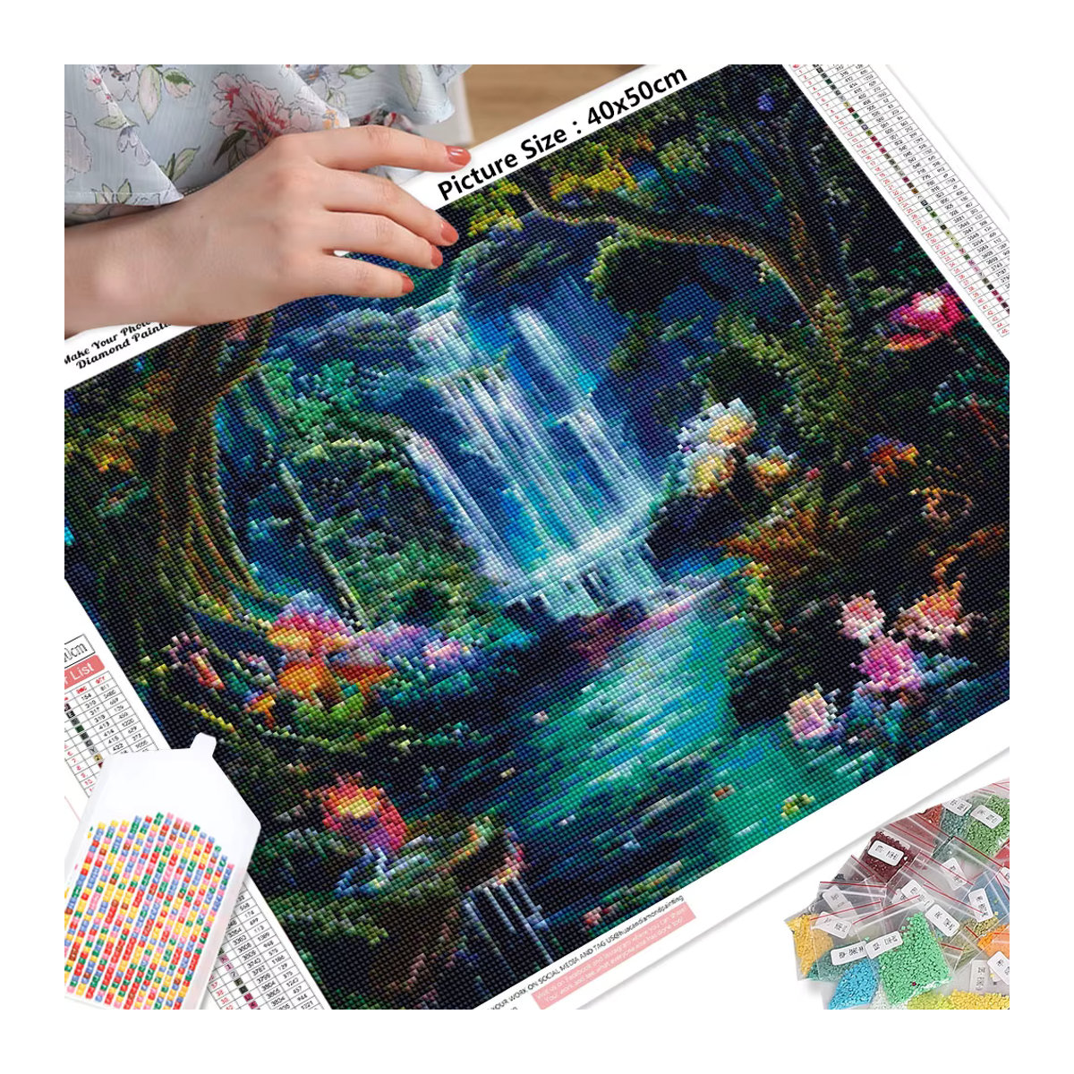 Huacan DIY Diamantmalerei Set Cartoon Mädchen Wolf mit Blumen, Mosaik-Kit in Mehrfarbig, Rund - Bild 1