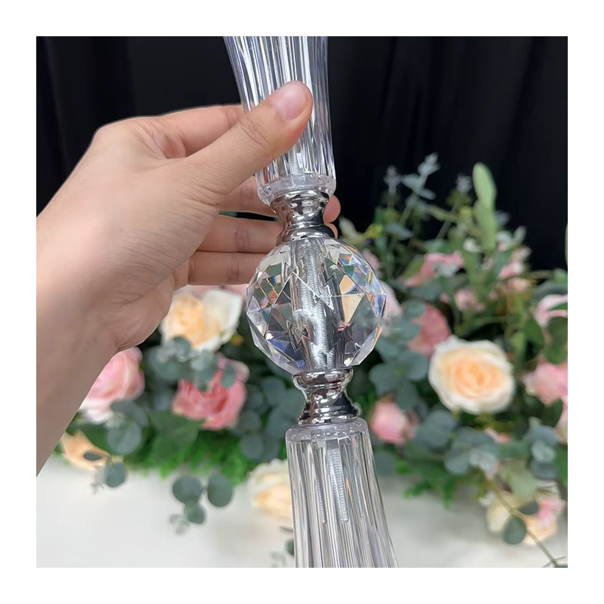 IMUWEN 10er Set Acryl-Vasen in Trompetenform, transparente Blumenvasen für Hochzeit und Event-Dekoration - Bild 5