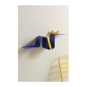Jotex Wandregal CATERPILLAR aus Metall in verschiedenen Farben, B: 63,5 cm, H: 18,5 cm, minimalistisches Design zur Wandmontage
