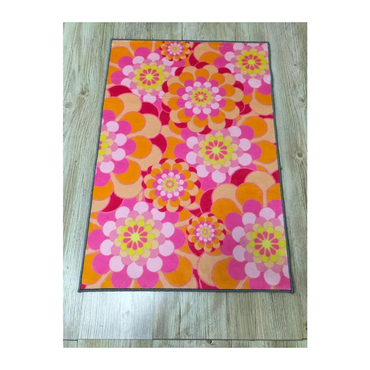 Karpetti Teppich mit Retro-Blumenmuster in Pink und Orange, B/T: 120 x 160 cm - Bild 3