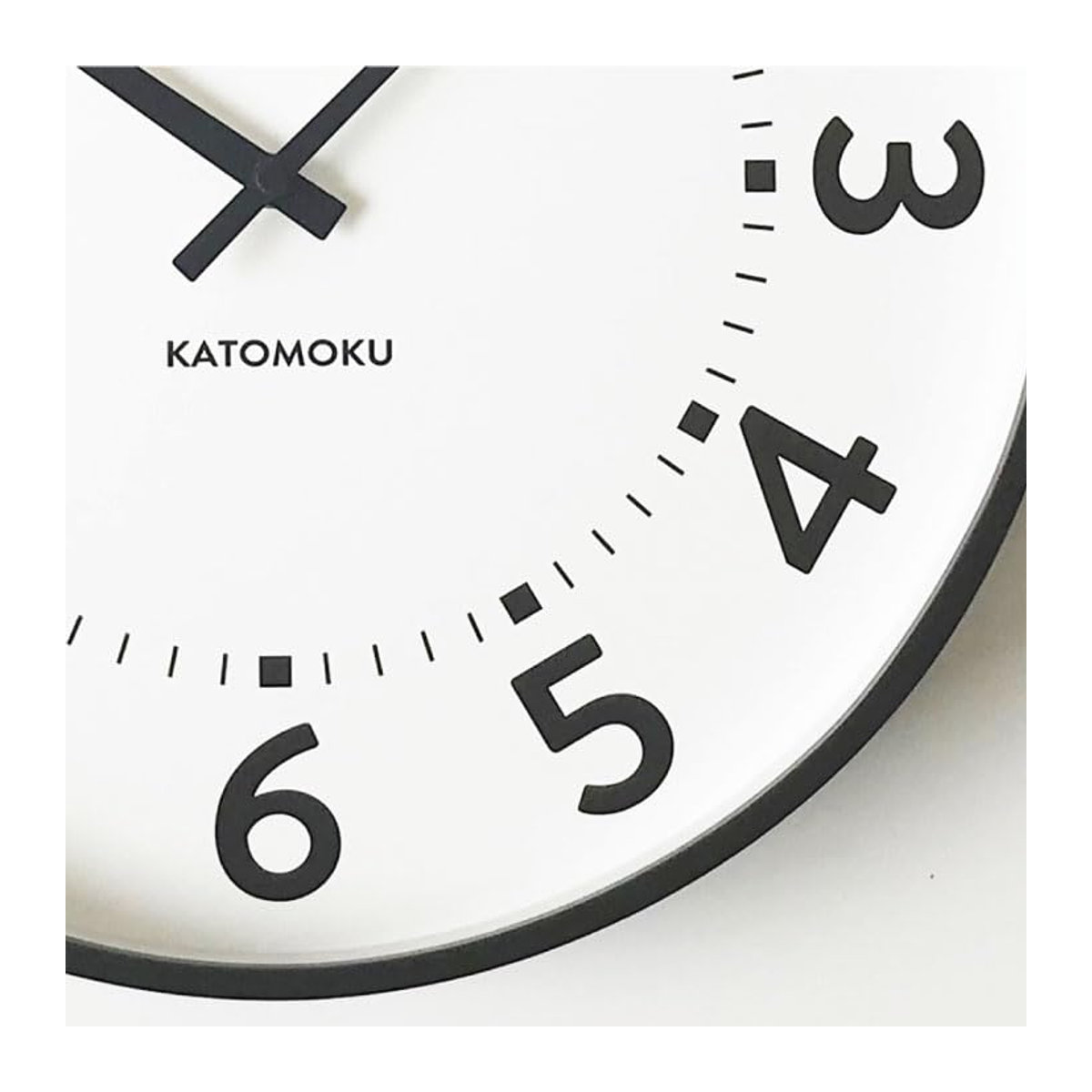 KATOMOKU Wanduhr aus Sperrholz in Braun mit schleichendem Sekundenzeiger, Durchmesser: 36 cm - Bild 4