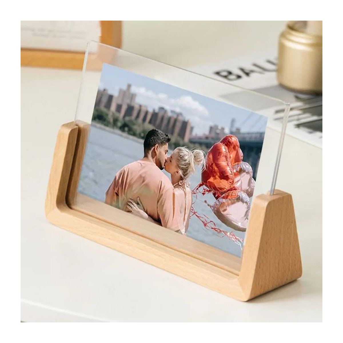 KEANG Fotorahmen aus Holz und Acryl in skandinavischem Design, transparent und braun, rechteckig für 7 Zoll Fotos - Bild 1