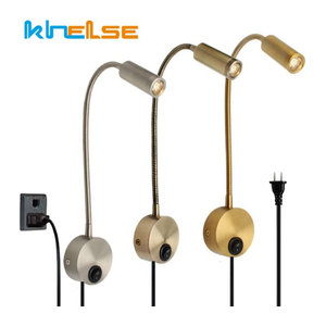 Khelse LED Wandleuchte Schwanenhals in Bronze mit flexiblem Schlauch für Nachttisch und Schlafzimmer