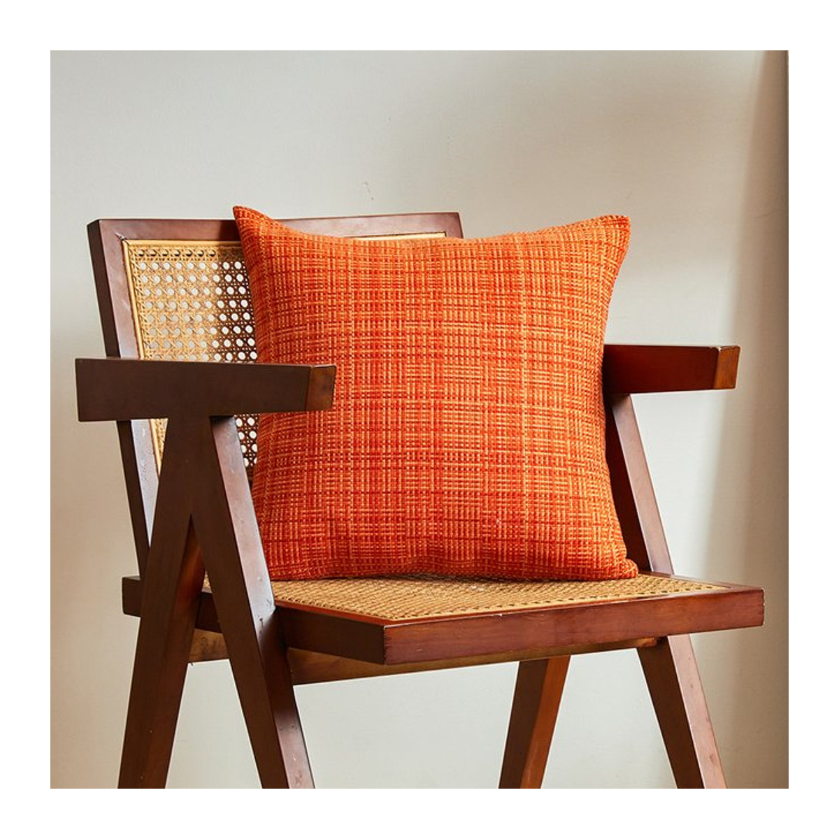 Kissenbezug aus Baumwolle und Leinen in Orange mit gewebter Struktur, wasserabweisend, ideal für Sofa und Wohnzimmer Dekoration im Nordic-Stil - Bild 1