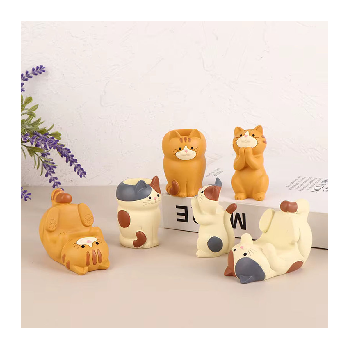 KOQZM Katze Desktop-Halter aus Kunstharz in Weiß im Japanischen Stil als Dekoration für Schreibwaren und Handy - Bild 2