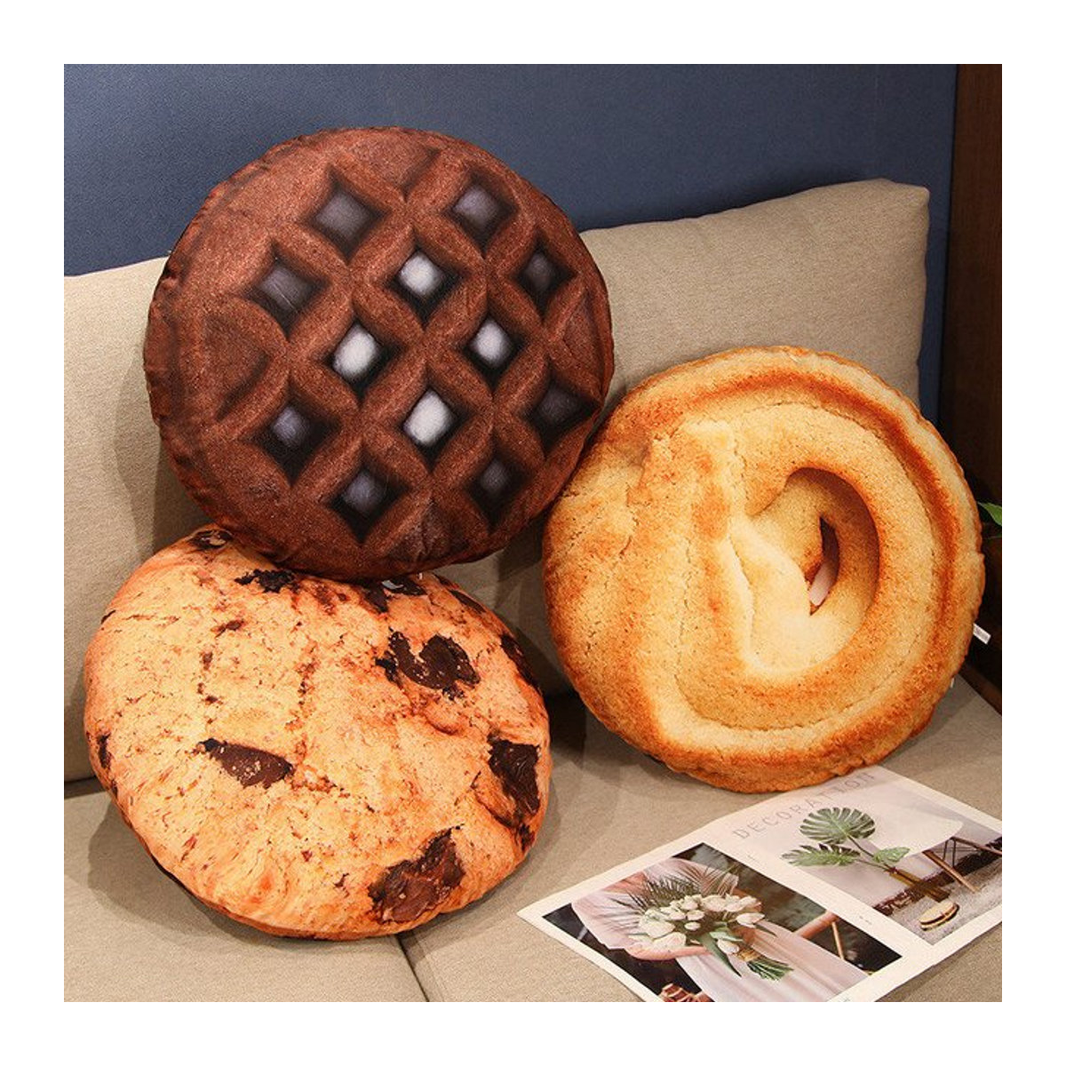 Kreatives Cookie Kissen in Lebensechter Keksform als lustiges Plüschkissen für Sofa und Bett, Breite: 45 cm - Bild 1