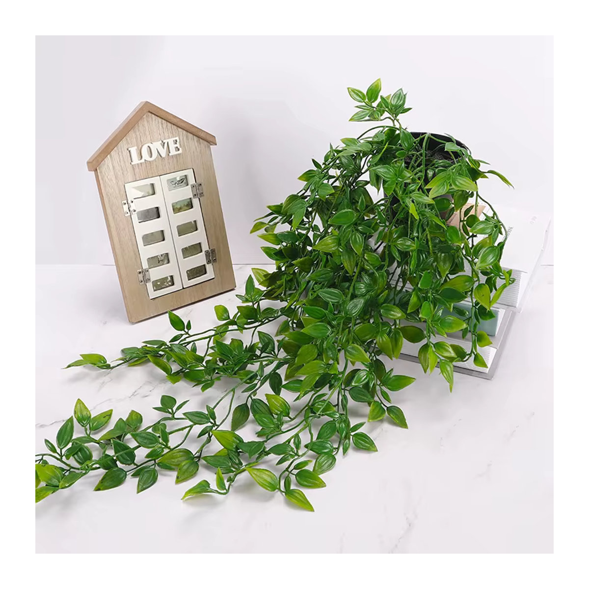 Künstliche Efeu-Pflanze in Grün mit Topf als hängende Dekoration aus Kunststoff für Zuhause und Garten - Bild 3