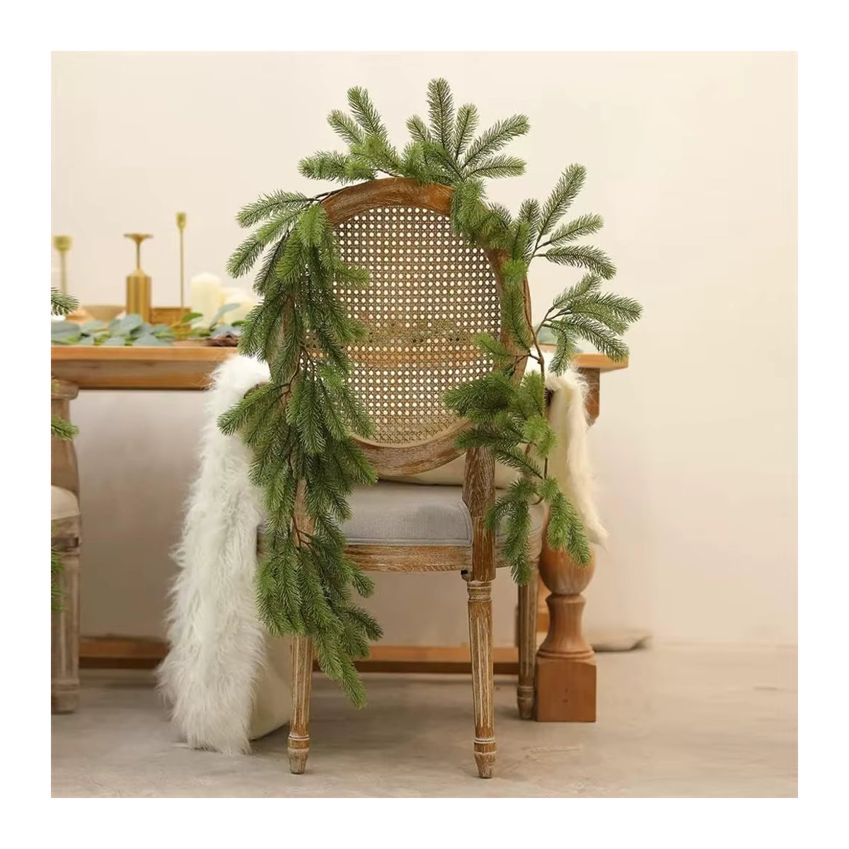 Künstliche Weihnachts-Girlande aus Kiefer und Rattan in Grün und Weiß, 180 cm Länge, ideal als hängendes Dekorationsornament für Weihnachten und Hochzeiten - Bild 3