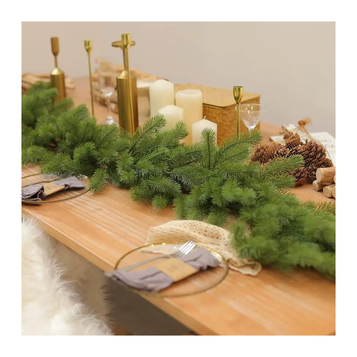 Künstliche Weihnachts-Girlande aus Kiefer und Rattan in Grün und Weiß, 180 cm Länge, ideal als hängendes Dekorationsornament für Weihnachten und Hochzeiten - Bild 4