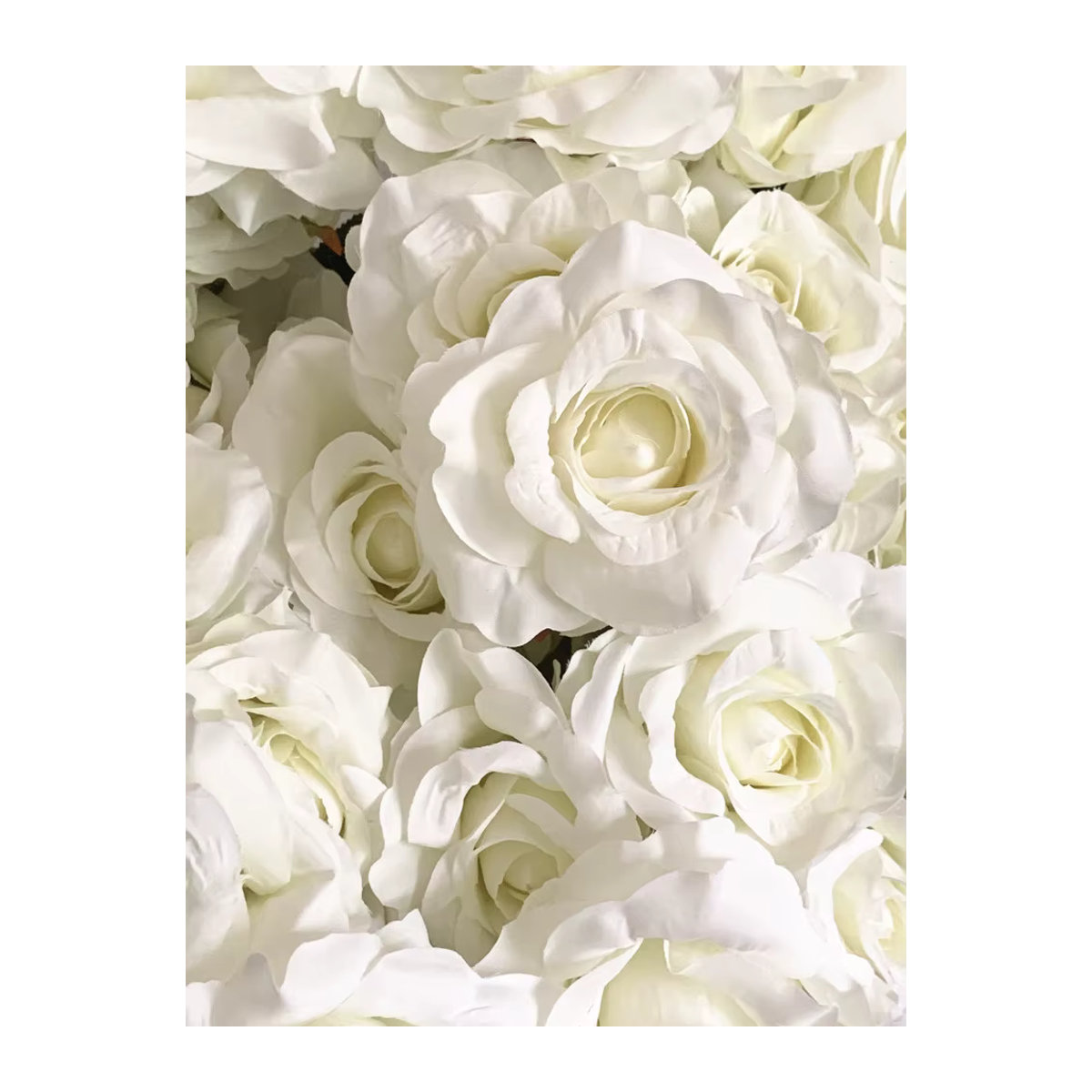 Künstlicher Rosenstrauß von shine&sasha mit 7 weißen Rosen als ästhetische Dekoration für Hochzeit und Wohnzimmer - Bild 3