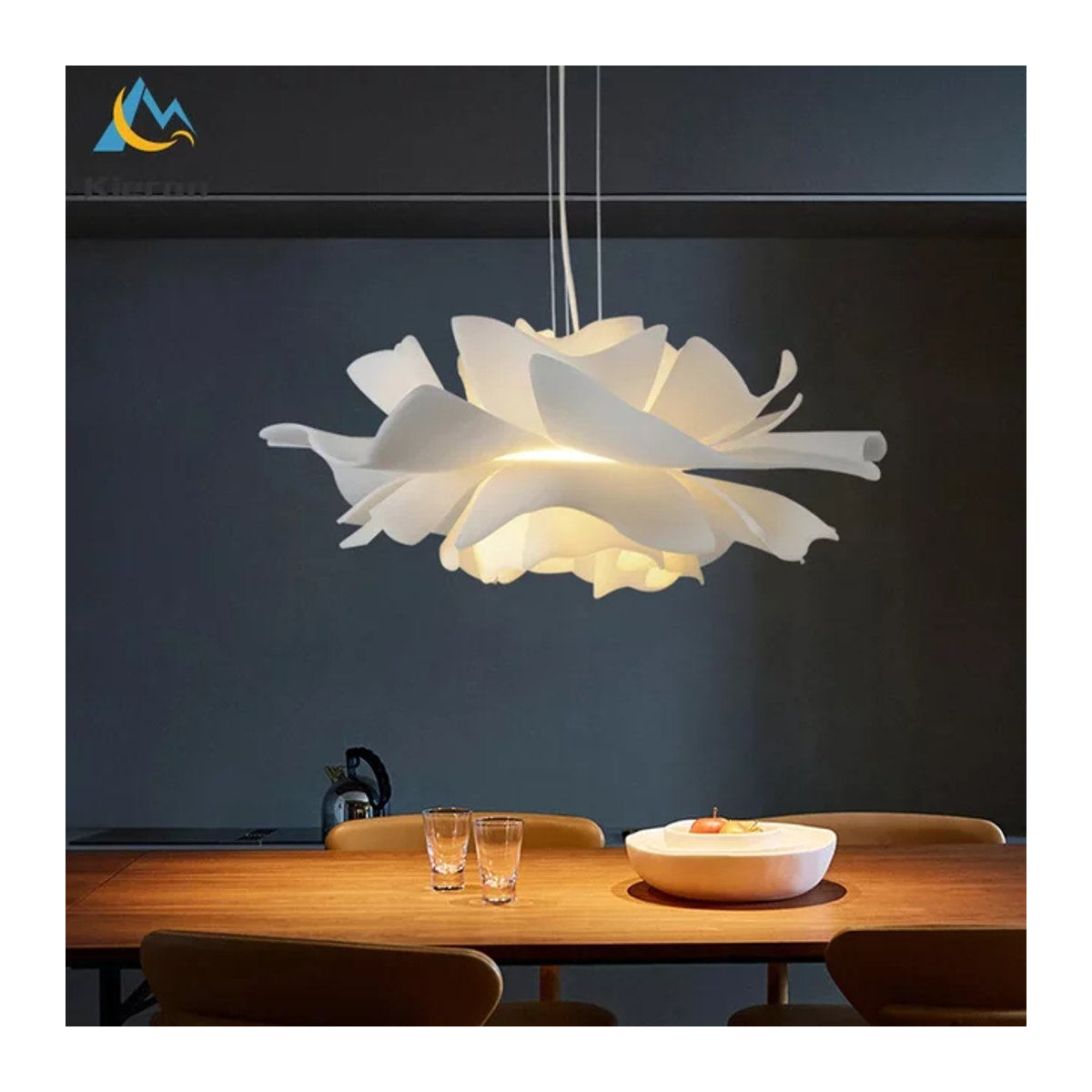 Lava Corki LED Kronleuchter in Weiß mit Acryl-Blumen-Design für Wohnzimmer, Schlafzimmer und Restaurant, B/T/H: 40 x 40 x 295 cm - Bild 1